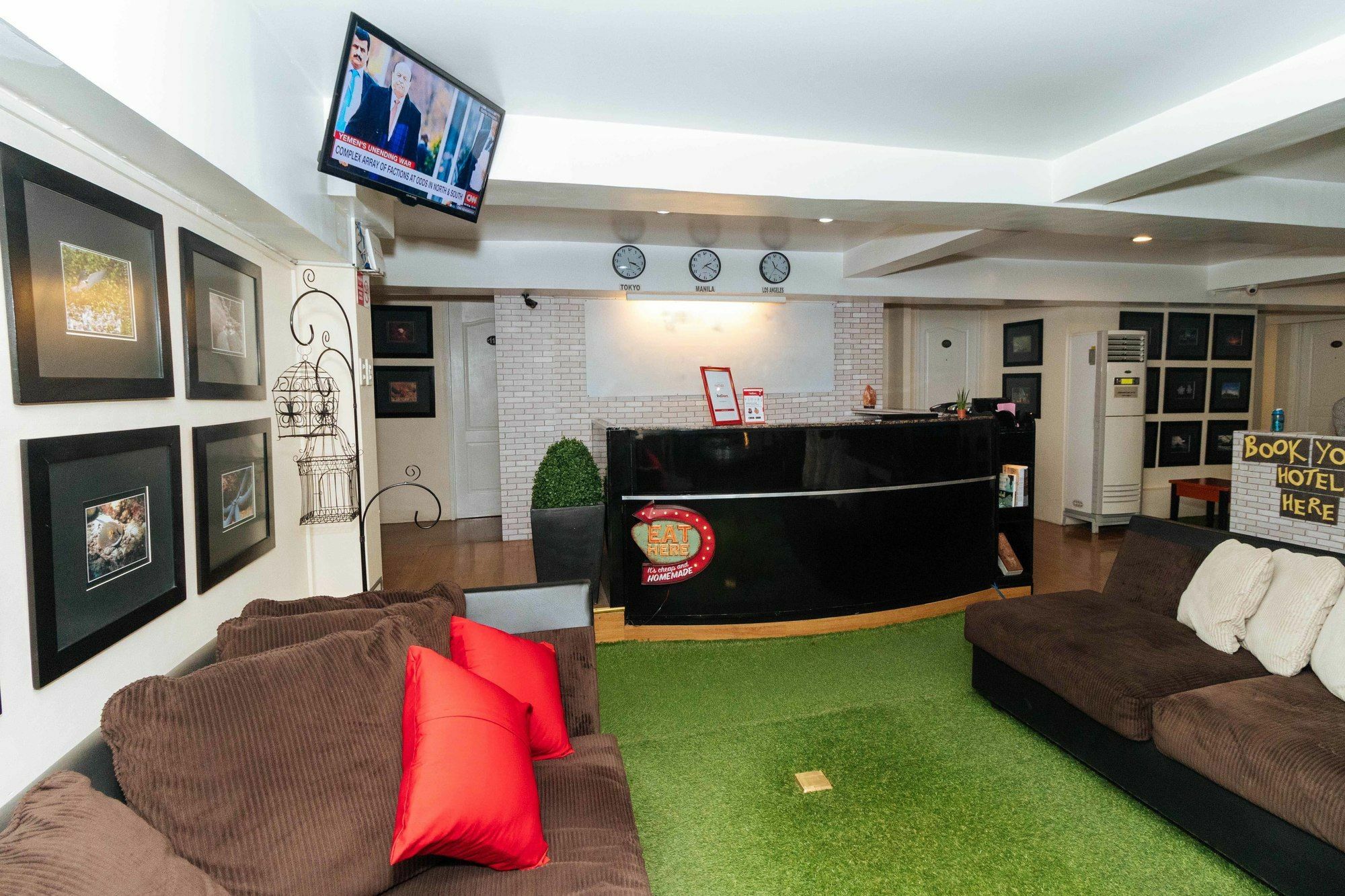 Reddoorz @ Amorsolo Makati ماكاتي المظهر الخارجي الصورة